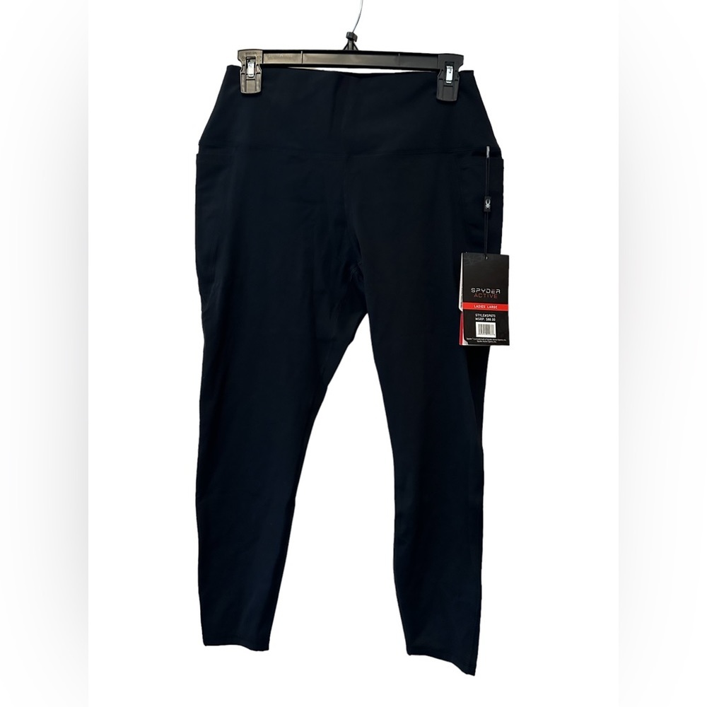 SPYDER Active (Style#SP673) Cropped Pants Ladies, Fitness & Exercise, Size L